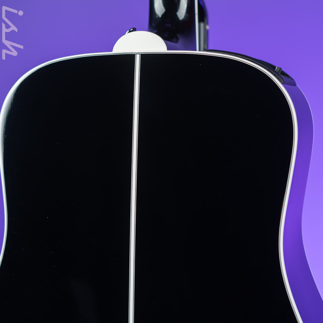 Takamine FT341 Limited Edition Dreadnought Acoustic-Electric Guitar Black Demo