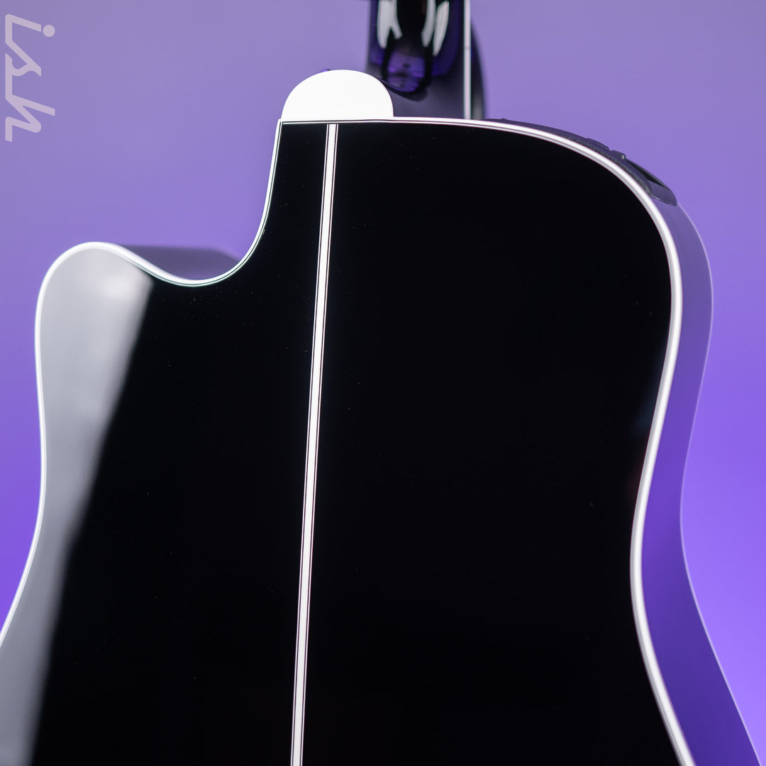 Takamine EF341DX Acoustic-Electric Guitar Black Demo