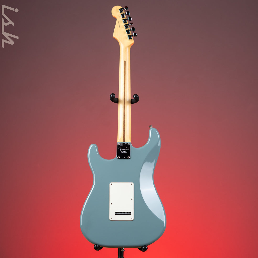 2016 Fender American Professional Stratocaster Sonic Gray