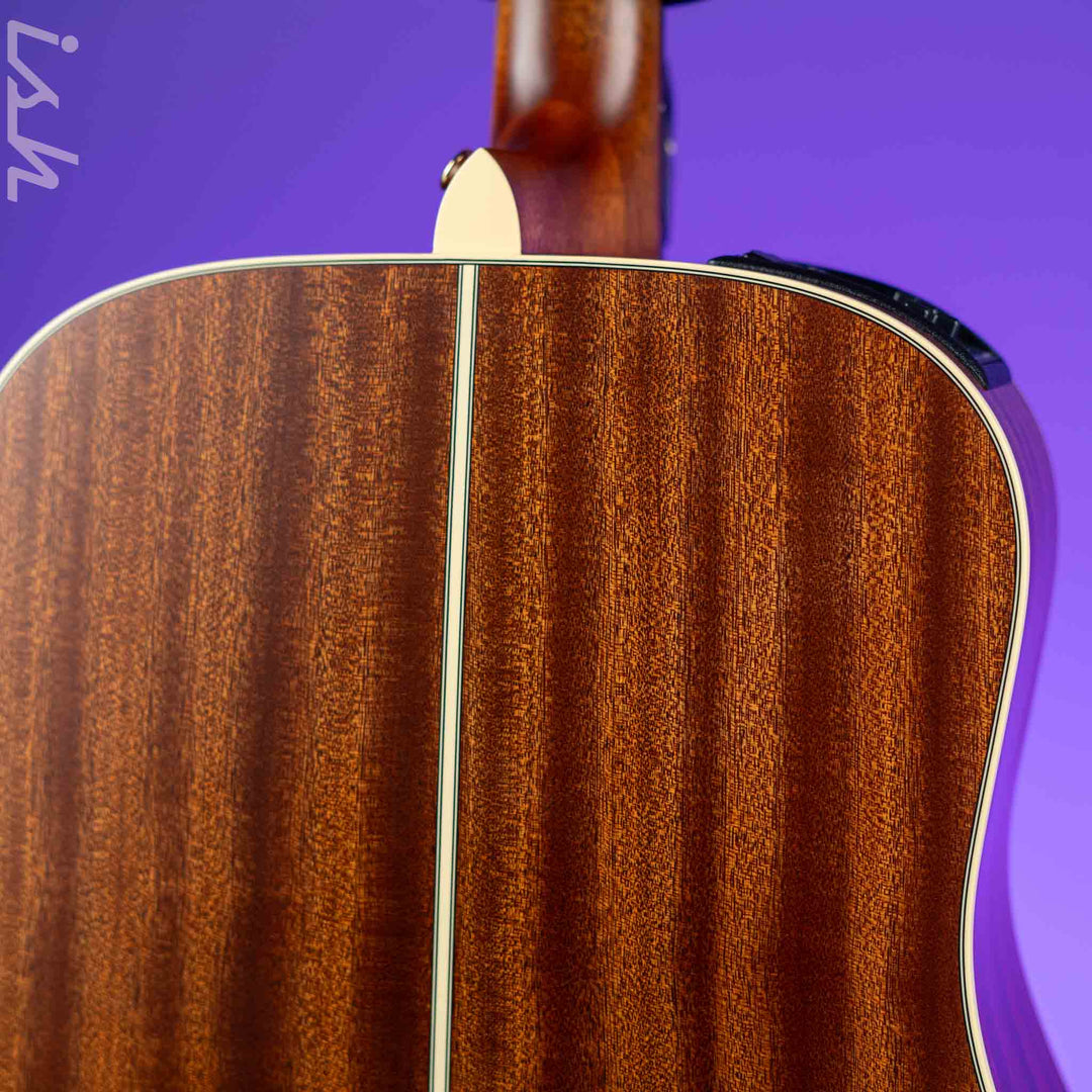 Takamine P3D Dreadnought Acoustic-Electric Guitar Natural Satin Demo