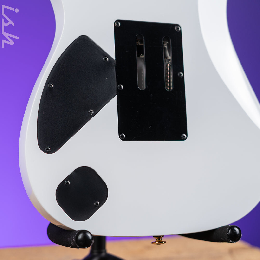 Ibanez Prestige RGA622XH Electric Guitar White Gloss Demo