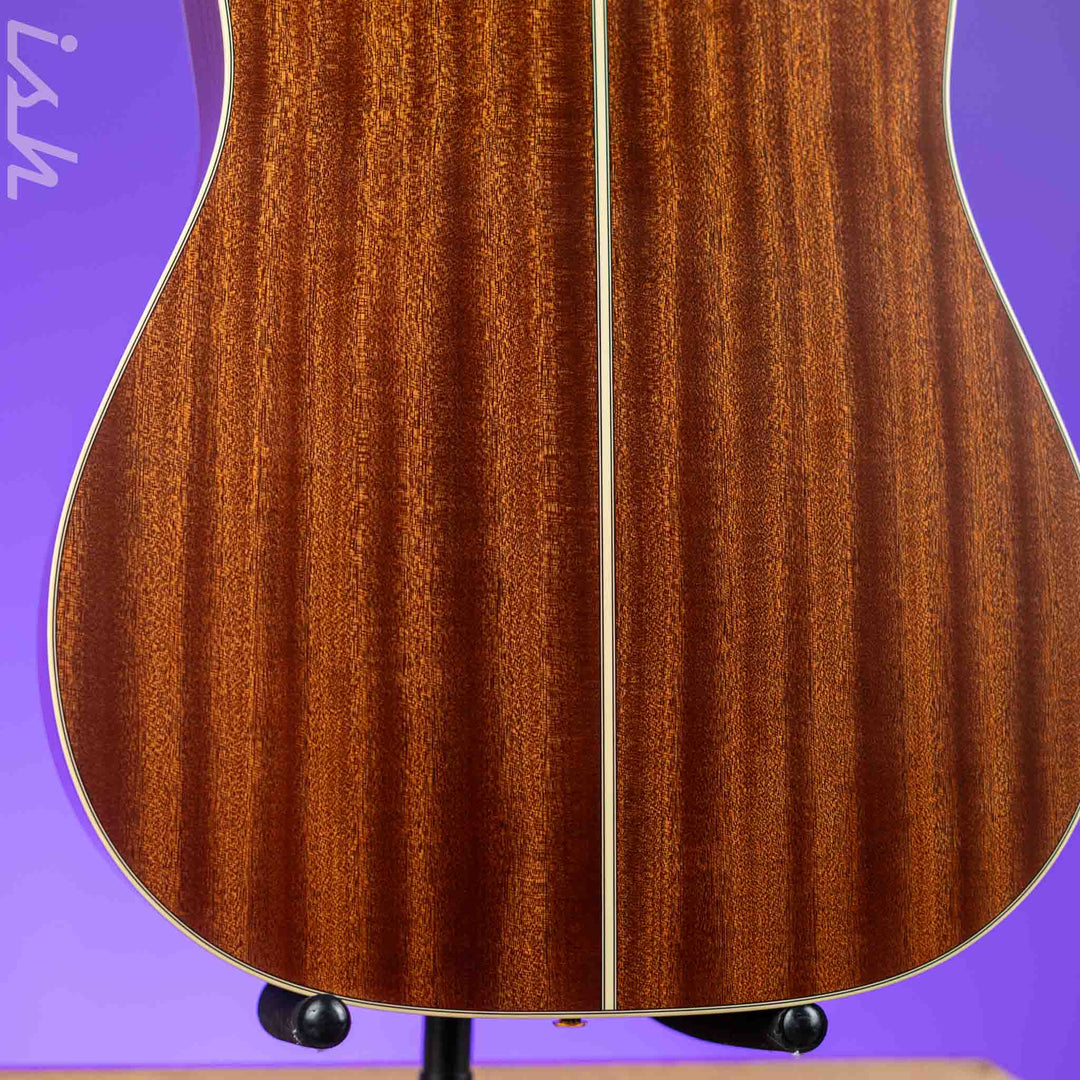 Takamine P3D Dreadnought Acoustic-Electric Guitar Natural Satin Demo
