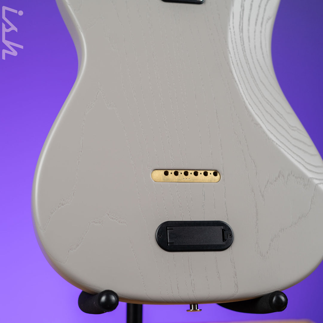 2024 PRS Silver Sky "Dead Spec" Moc Sand