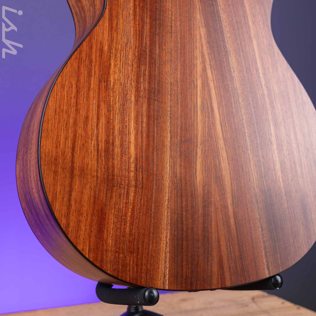 Taylor 724ce Acoustic-Electric Guitar Natural Hawaiian Koa Demo