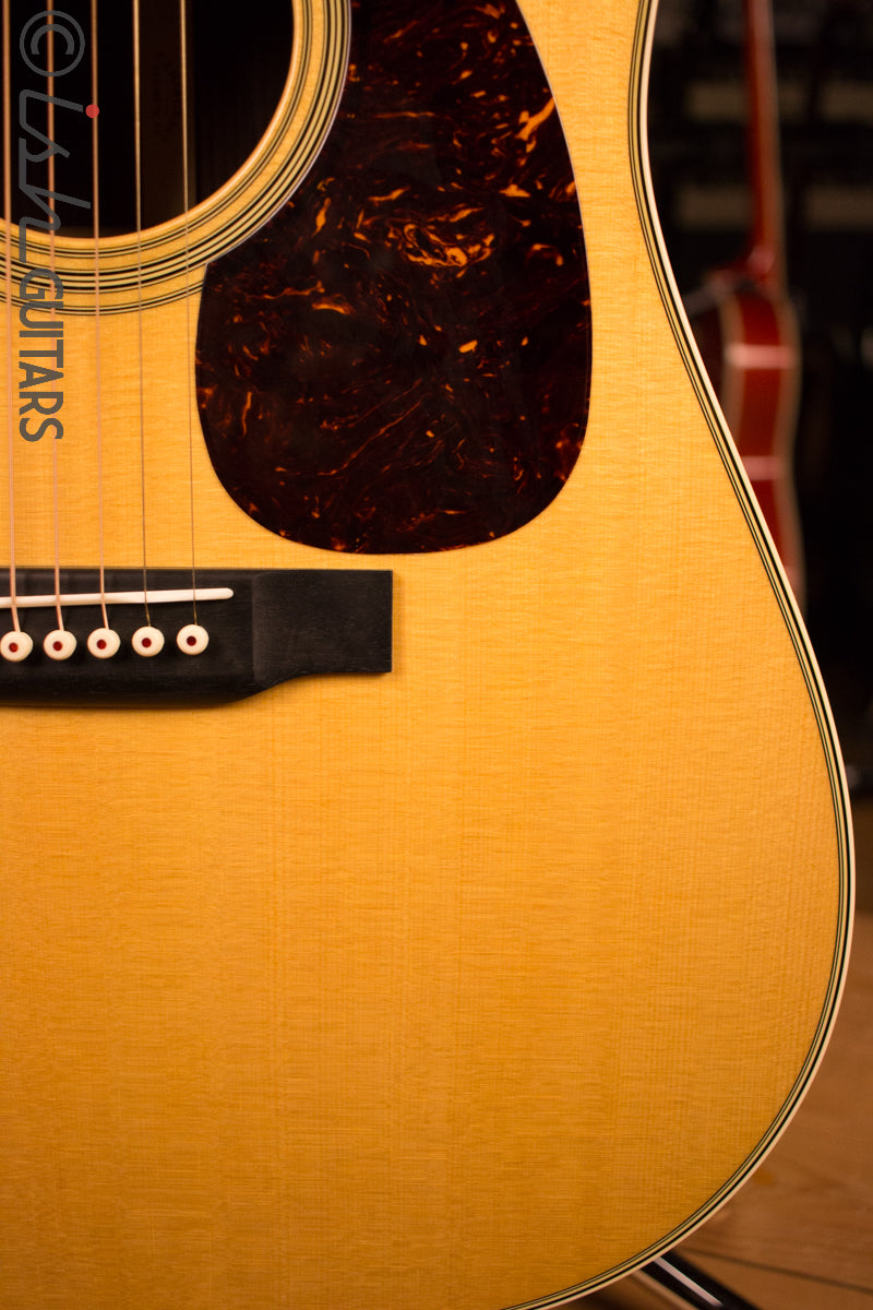 2018 Martin D-28 Spruce Top Rosewood Back Acoustic Guitar