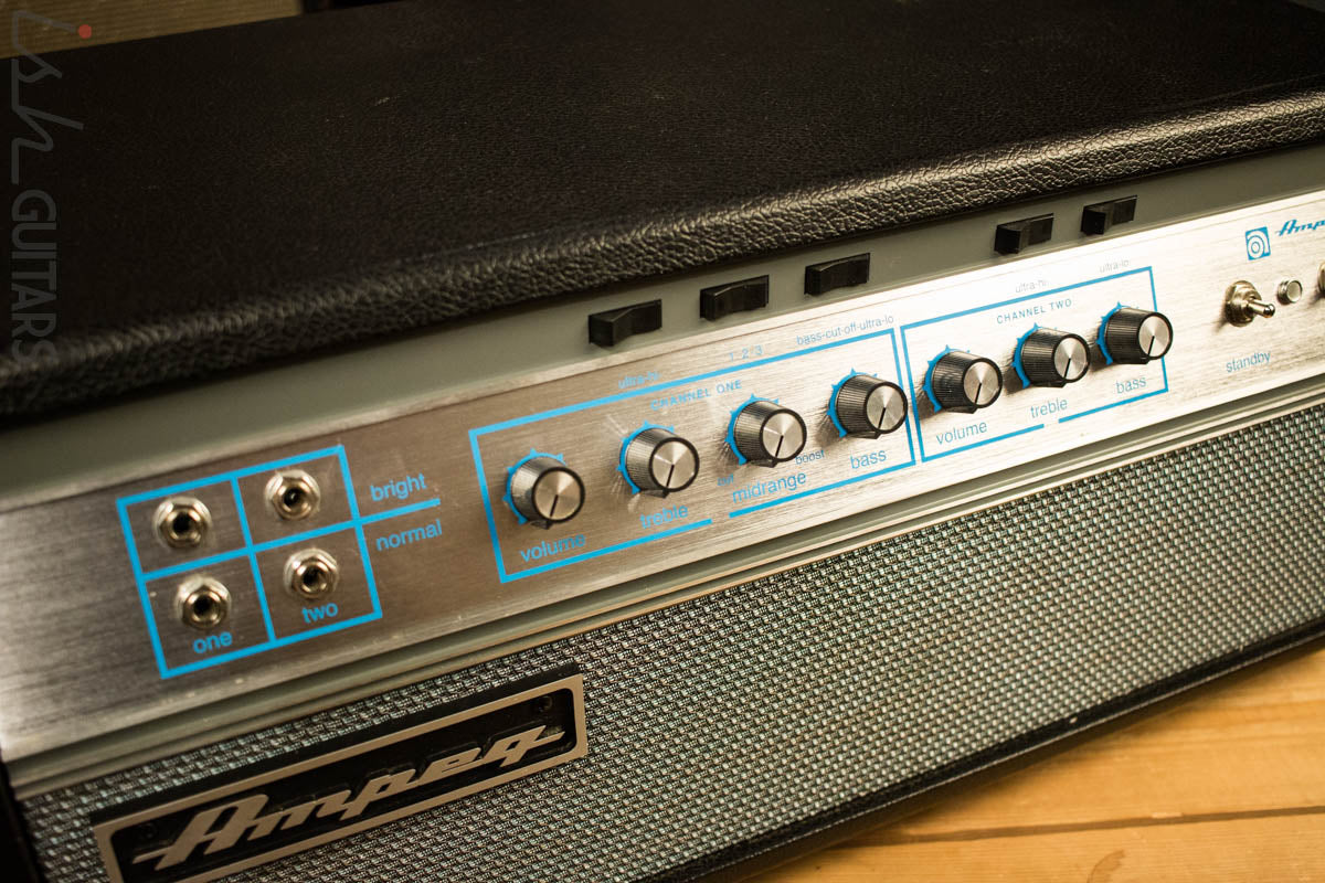 Ampeg SVT-VR Bass Amplifier Head – Ish Guitars