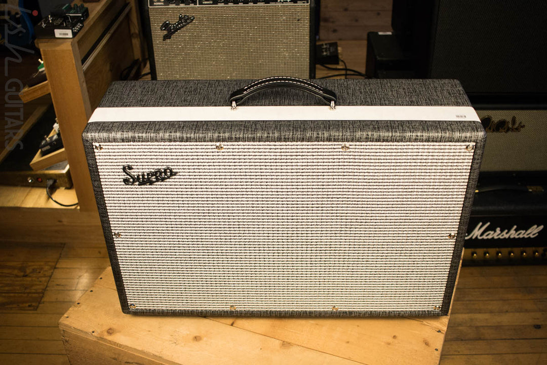 Supro 1799 Statesman 150W 2x12 Guitar Extension Speaker Cabinet