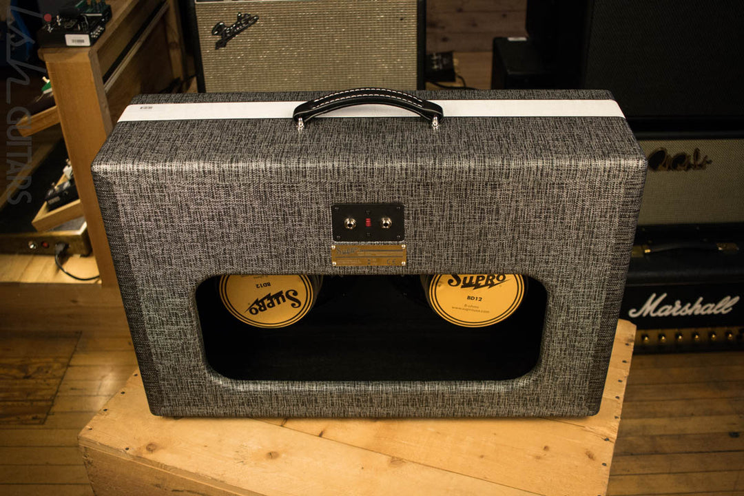 Supro 1799 Statesman 150W 2x12 Guitar Extension Speaker Cabinet