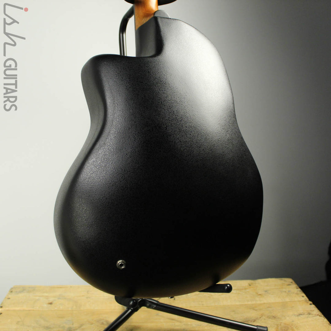 Applause by Ovation AB24-RR