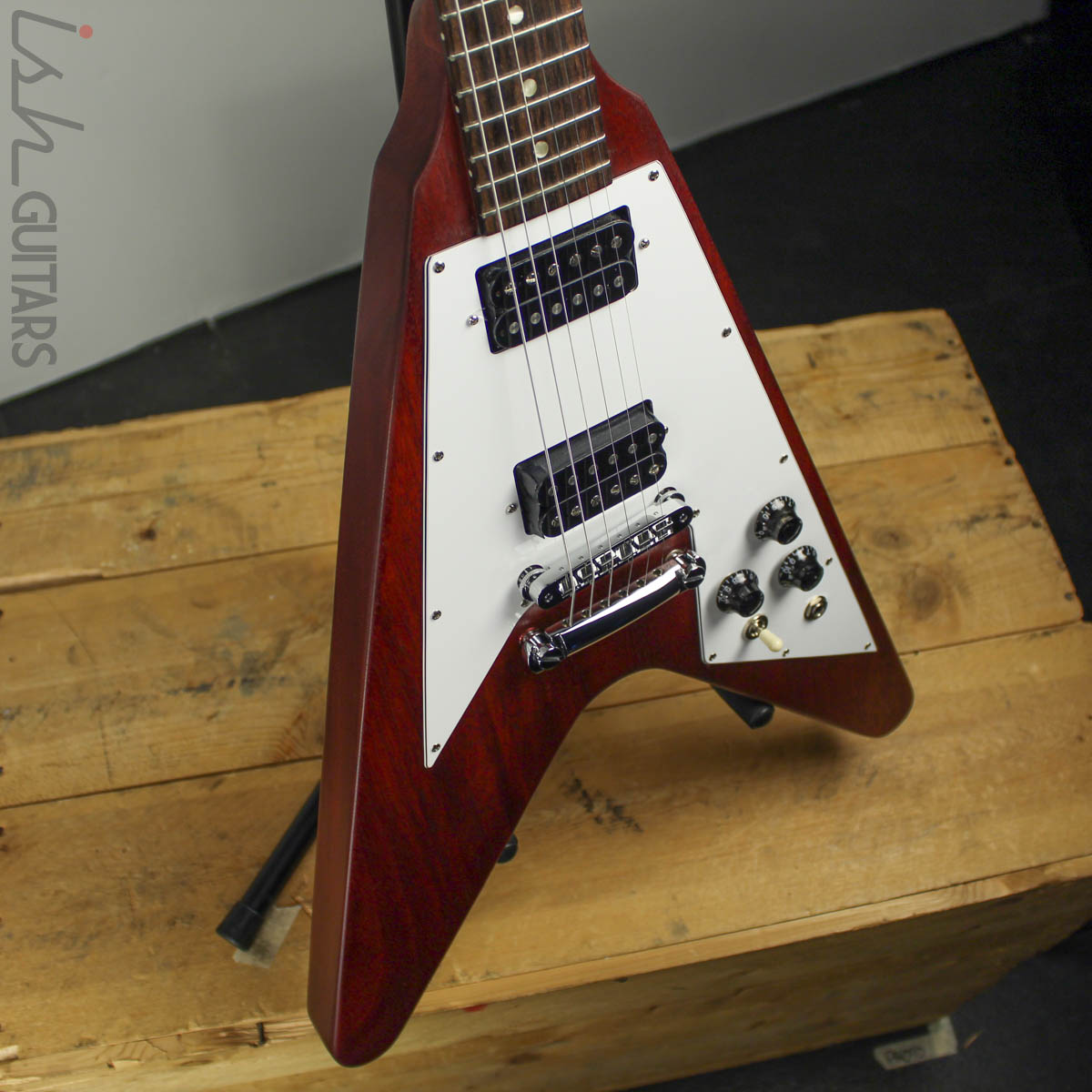 2006 Gibson Flying V Faded Cherry – Ish Guitars