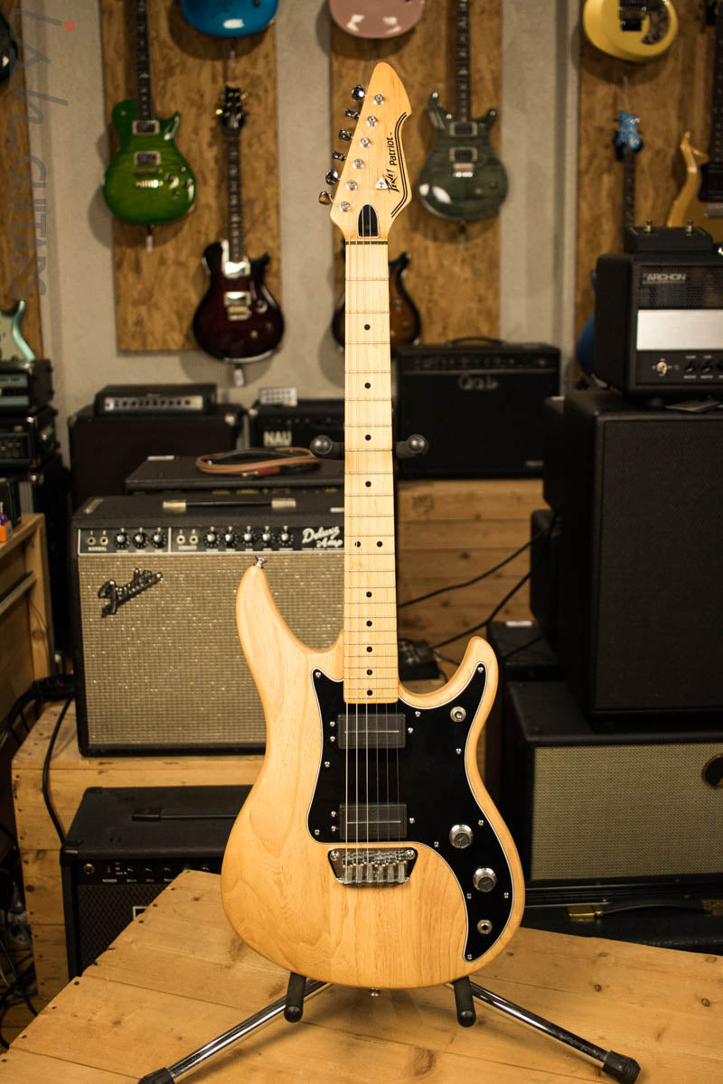 1986 Peavey Patriot Natural Ash USA Made Electric Guitar