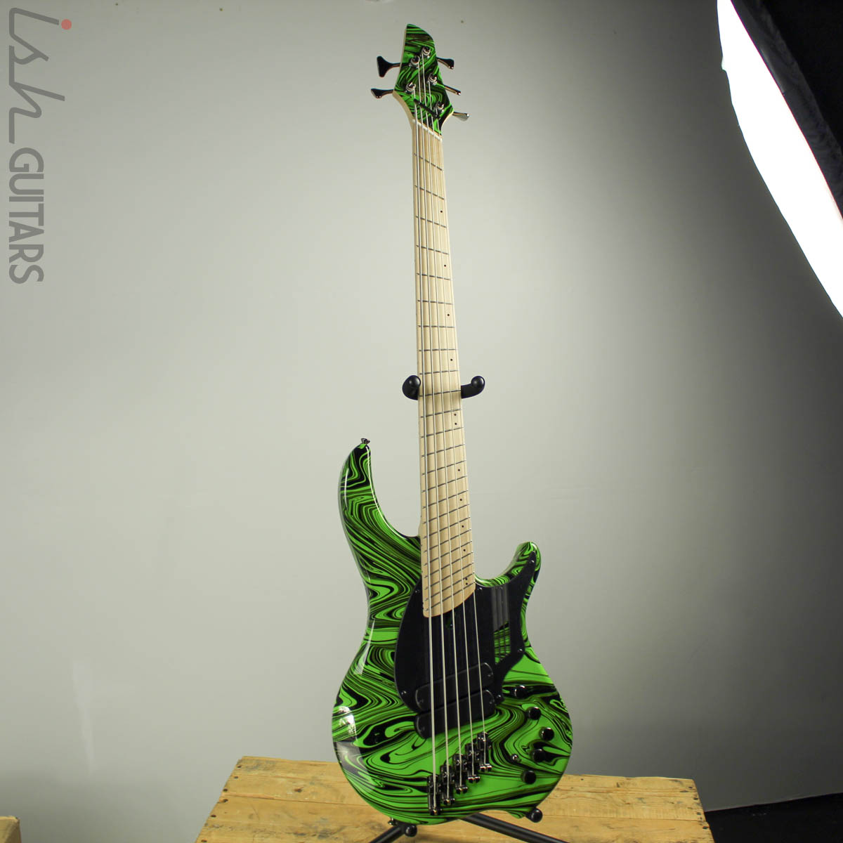 ベース Dingwall NG-2 5st Ferrari Green Dingwall NG2 5-String Ferrari Green Swirl Maple Fretboard B-Stock