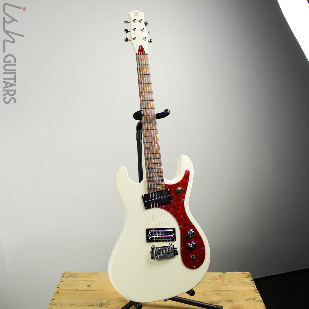 Danelectro ‘64XT Vintage Cream
