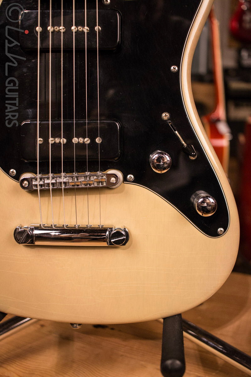 1992 Valley Arts Larry Carlton Standard Pro Guitar USA Made Telecaster Style