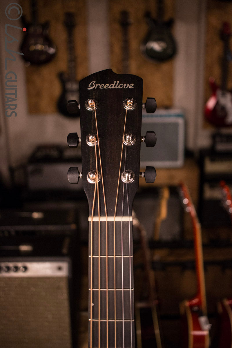 Breedlove Oregon Concerto E Sitka Spruce Myrtlewood