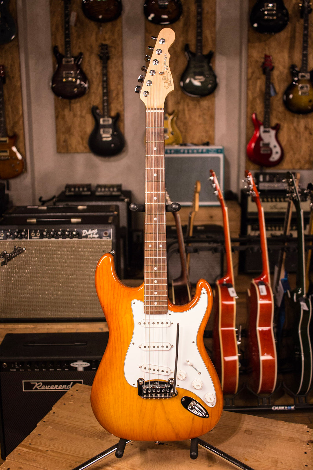 2015 G&amp;L Legacy Honeyburst Maple Neck Rosewood Fingerboard Custom