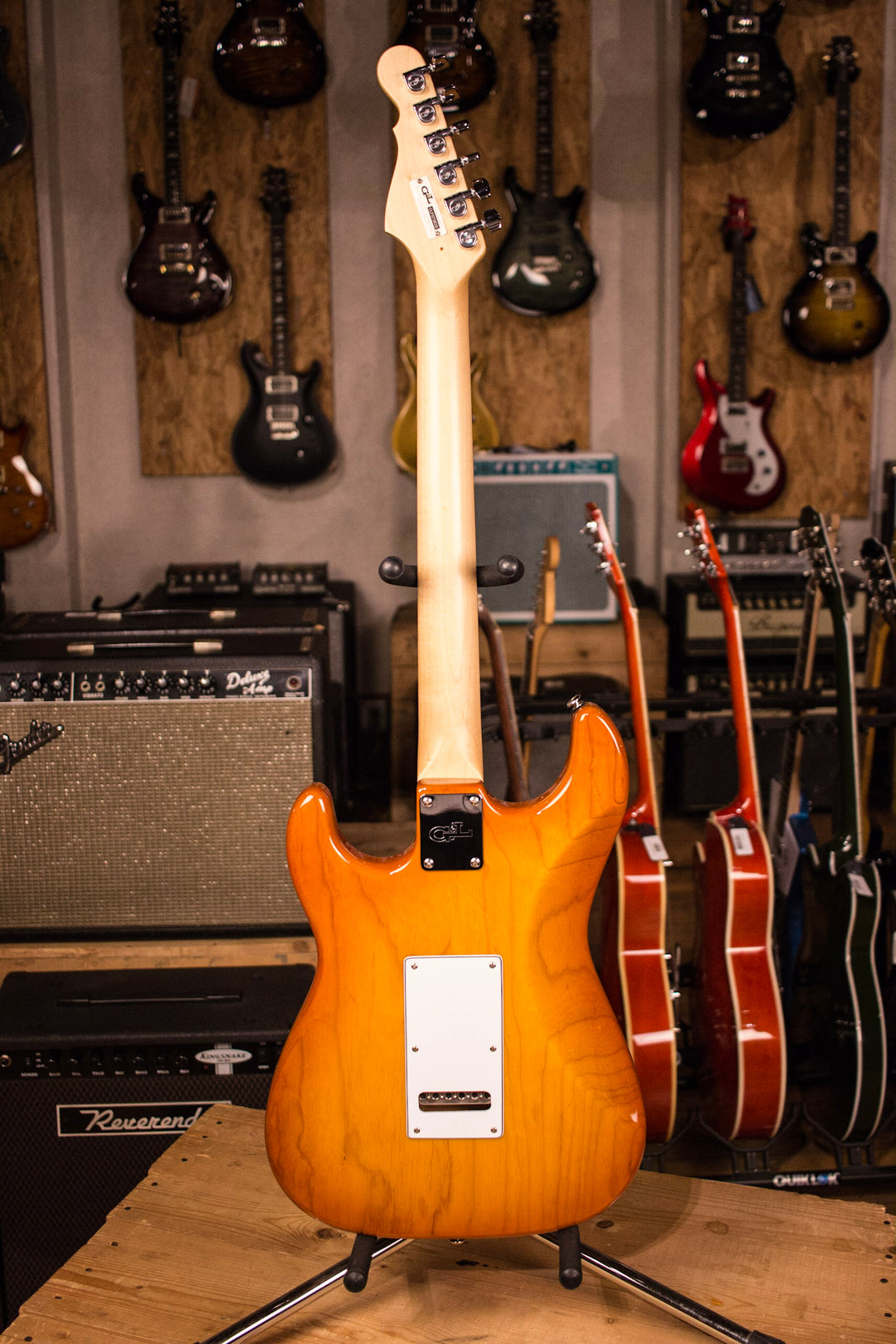 2015 G&amp;L Legacy Honeyburst Maple Neck Rosewood Fingerboard Custom