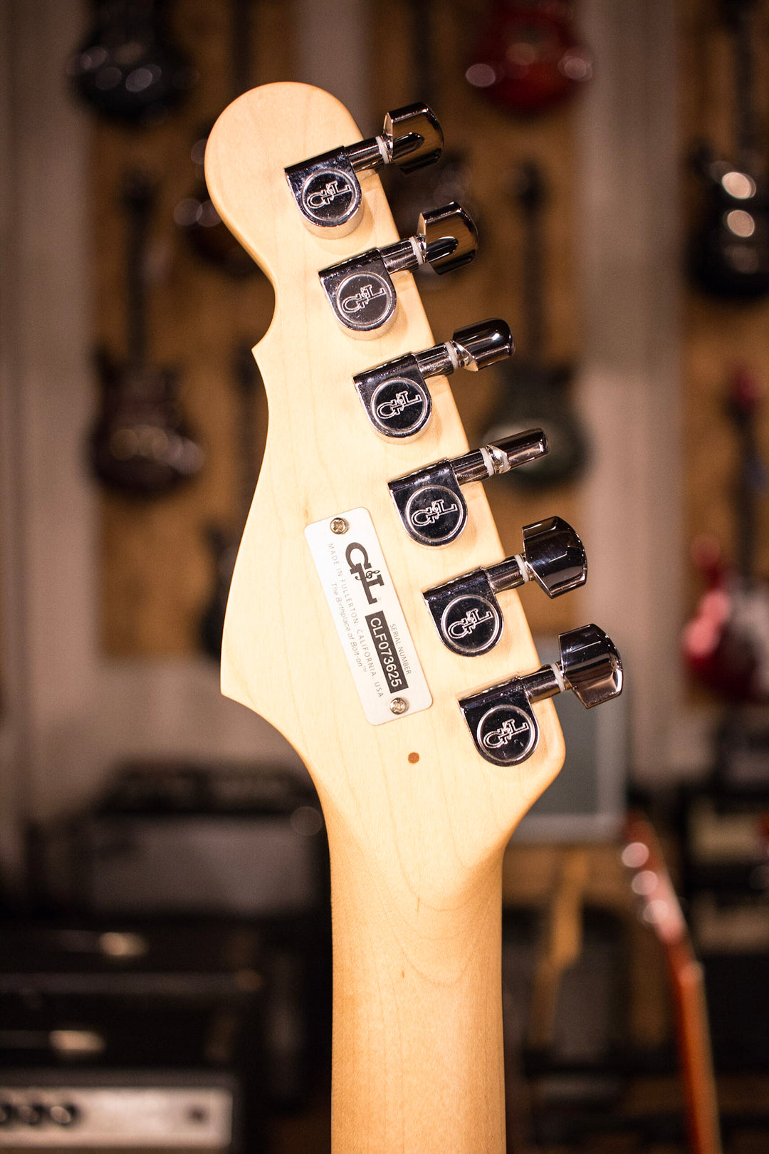 2015 G&amp;L Legacy Honeyburst Maple Neck Rosewood Fingerboard Custom