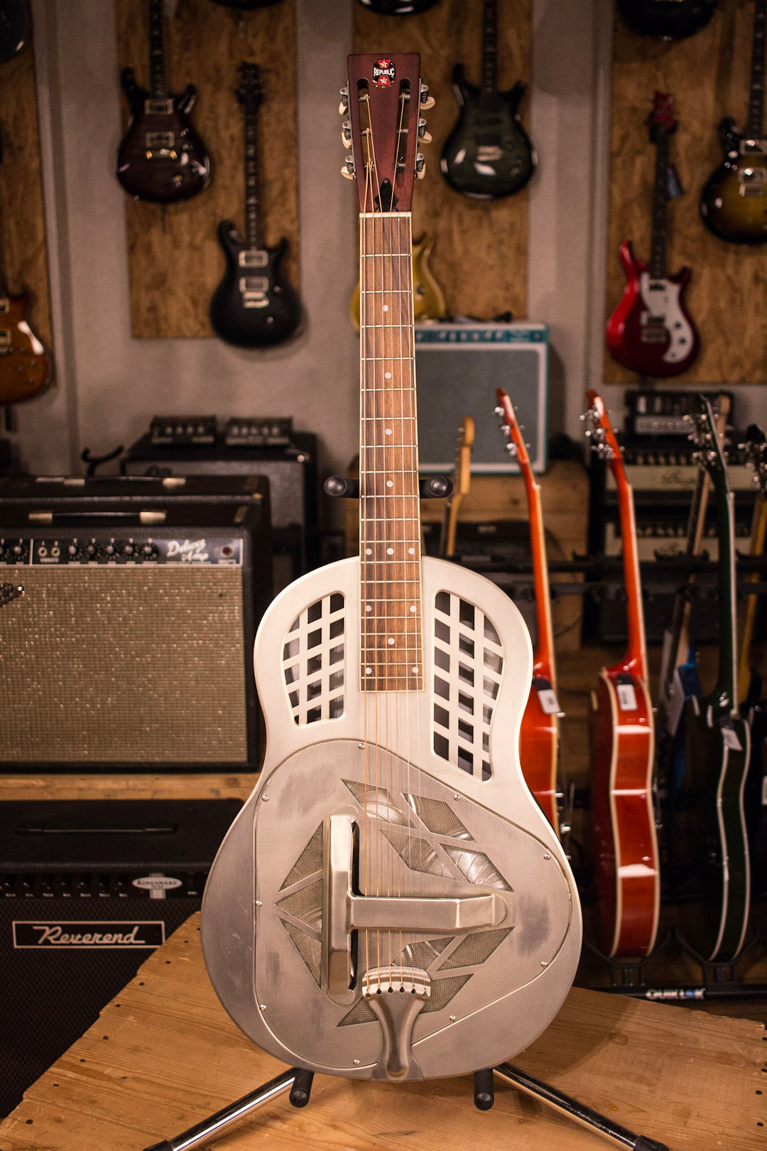 Republic Classic Tricone Resonator Aged Metal Body