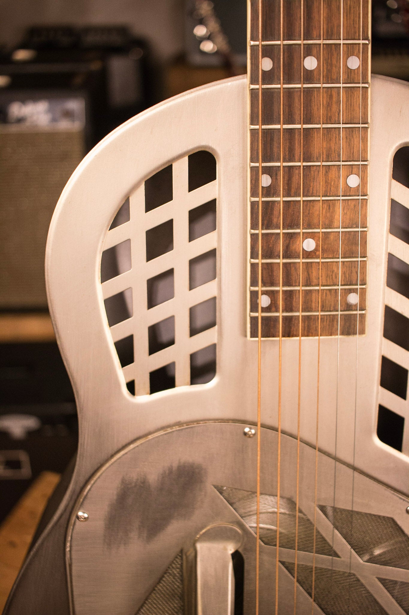 Republic Classic Tricone Resonator Aged Metal Body – Ish Guitars