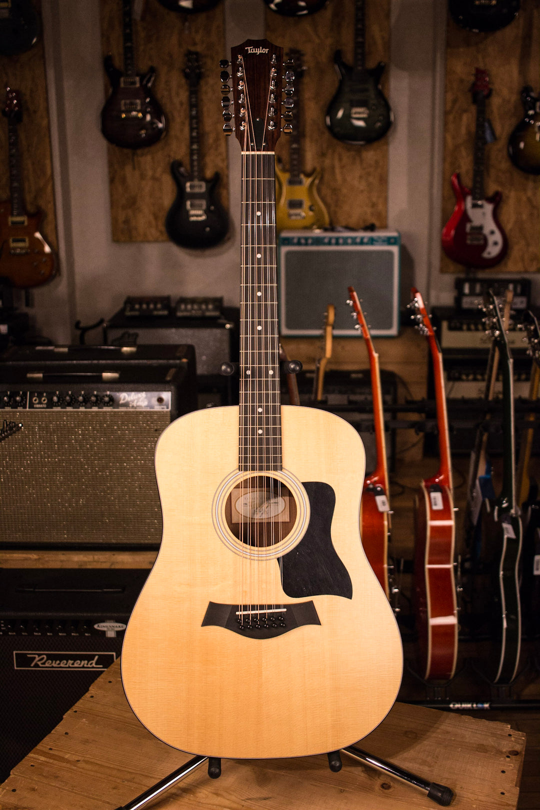 Taylor 100 Series 150e Dreadnought 12-String Acoustic-Electric Guitar Natural