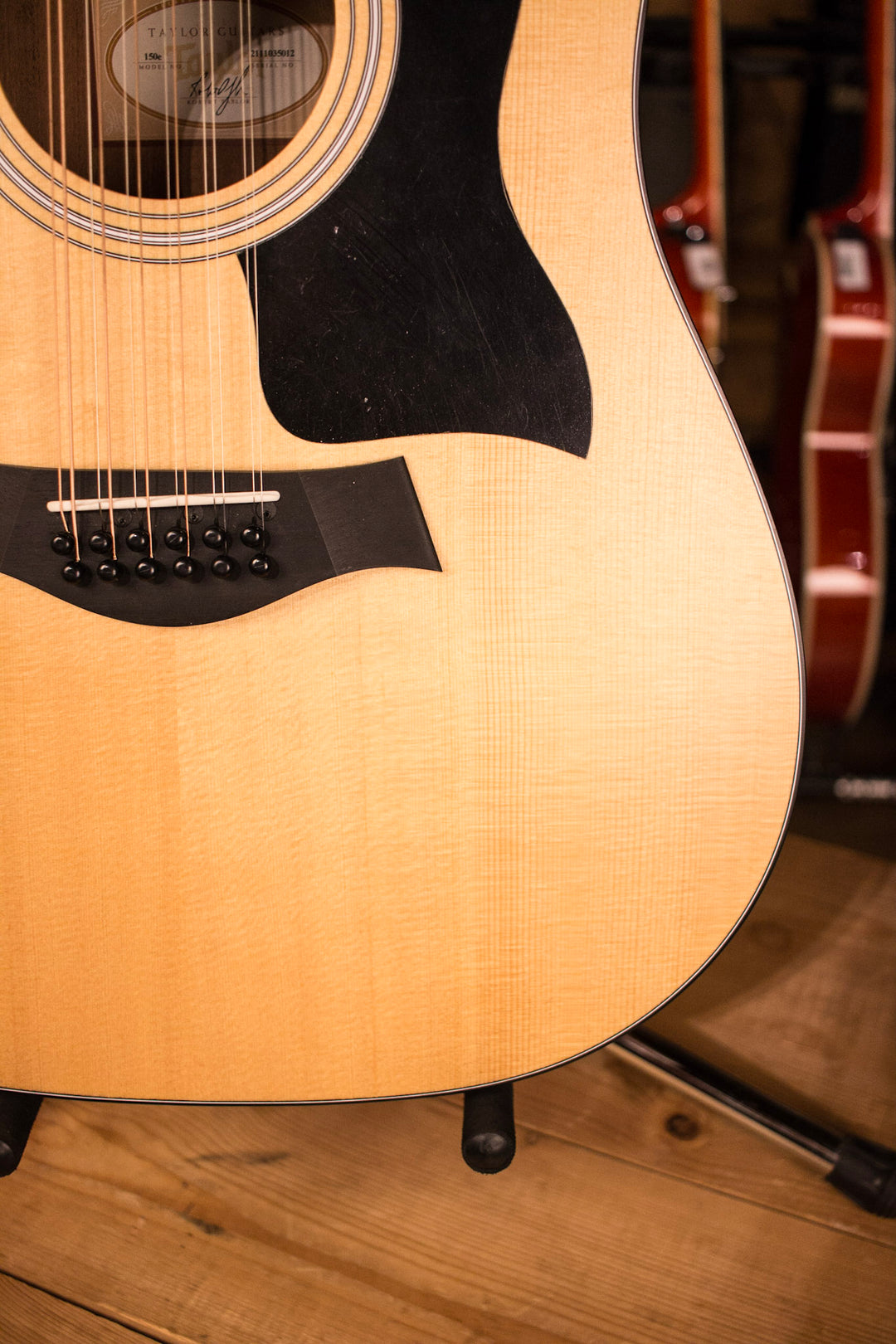 Taylor 100 Series 150e Dreadnought 12-String Acoustic-Electric Guitar Natural