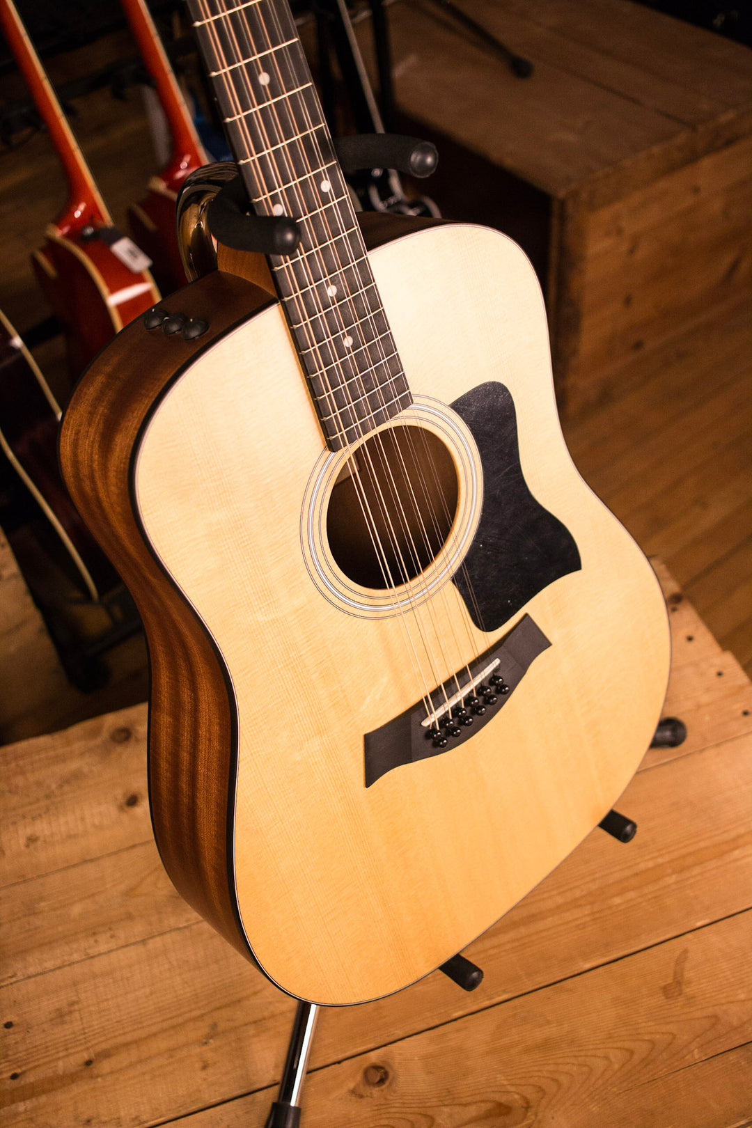 Taylor 100 Series 150e Dreadnought 12-String Acoustic-Electric Guitar Natural