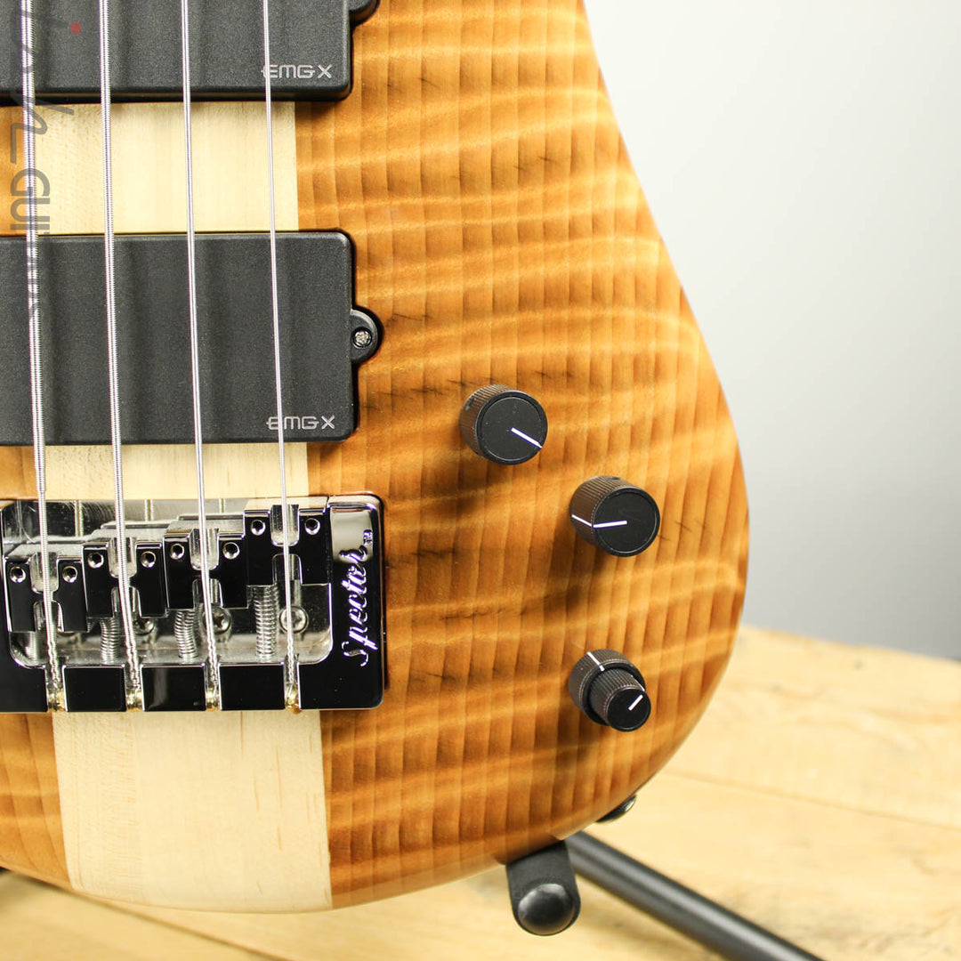 NAMM 2018 Spector NS-4 High Gloss 4 String Flamed Redwood HH