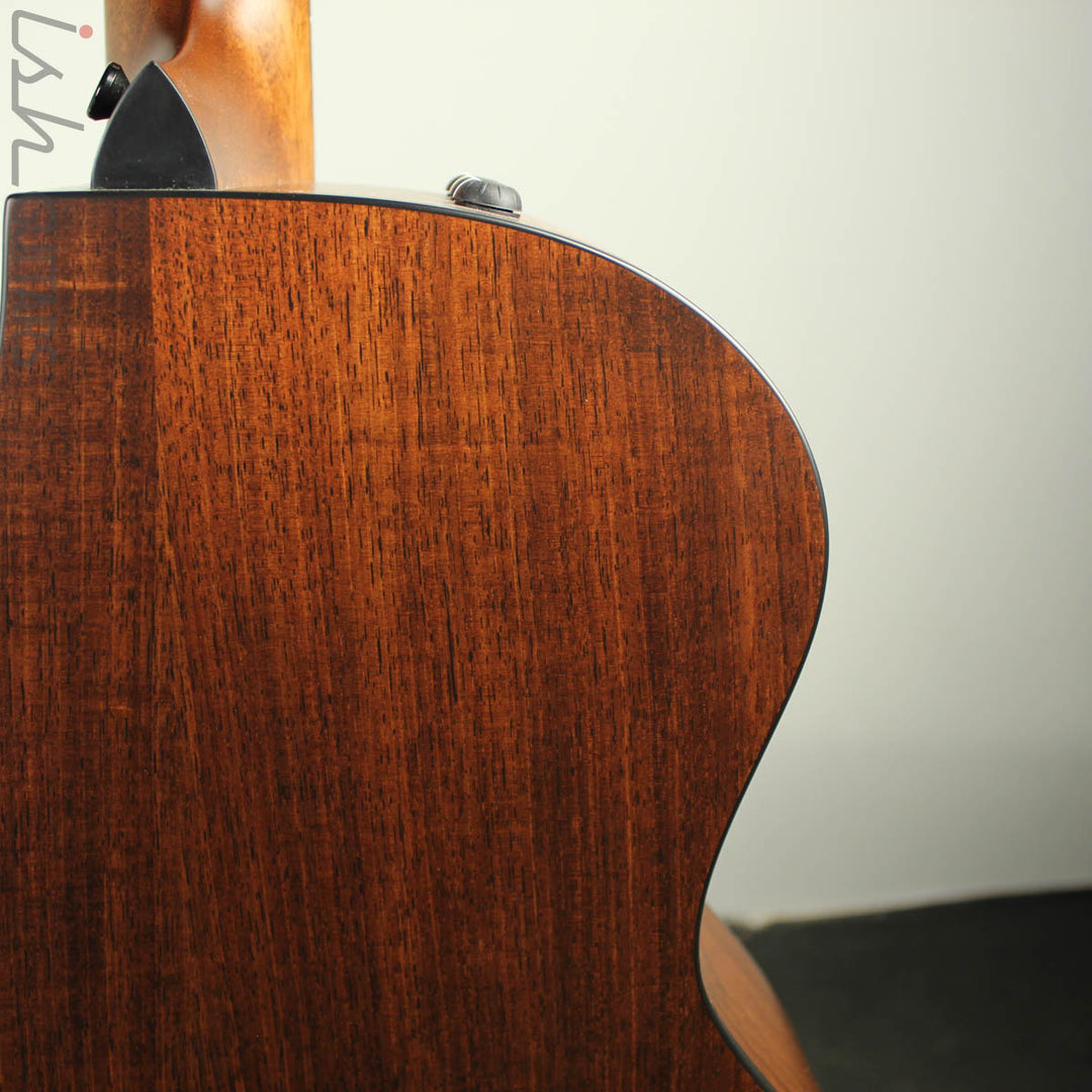 Taylor 324ce Sunburst