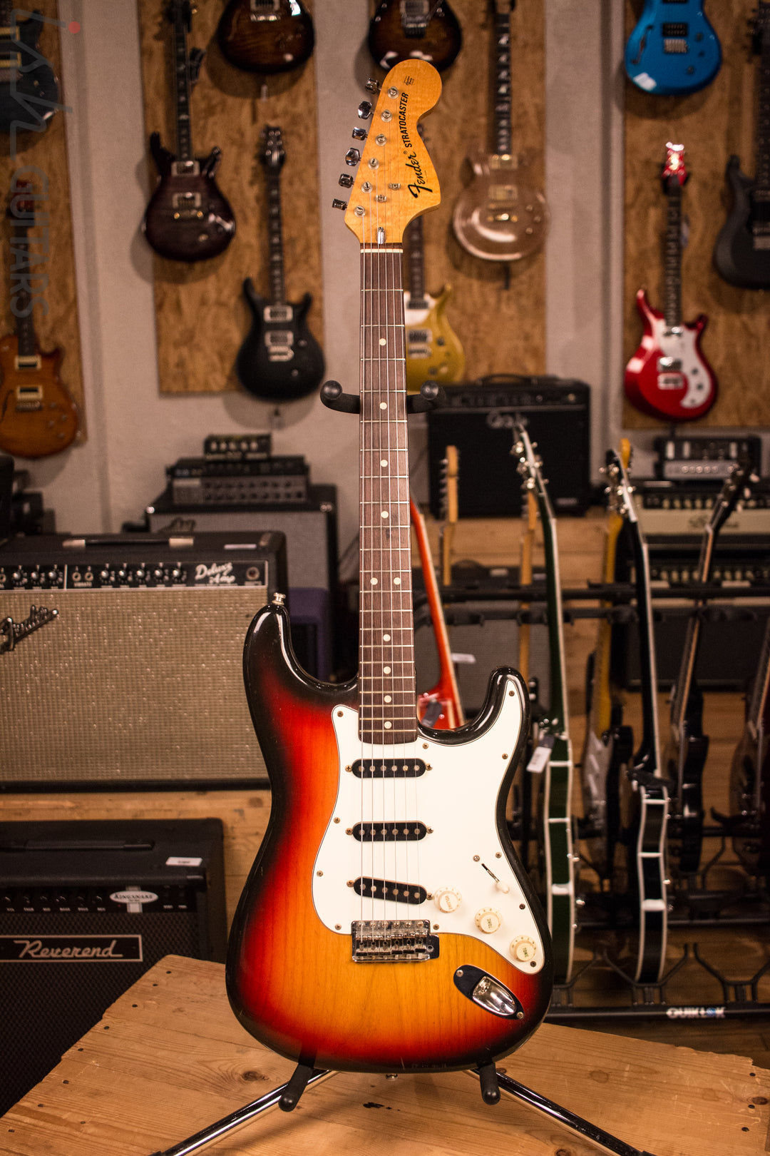 1973 Fender Stratocaster Sunburst – Ish Guitars