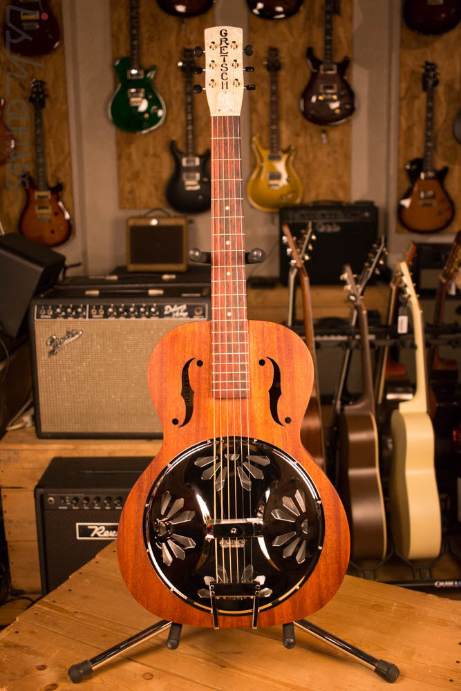 Gretsch G9200 Boxcar Resonator Natural Top