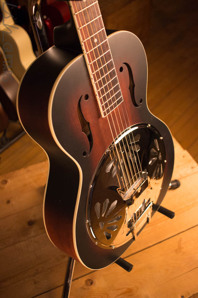 Gretsch G9220 Bobtail Resonator Guitar Mahogany Body Rosewood Fingerboard
