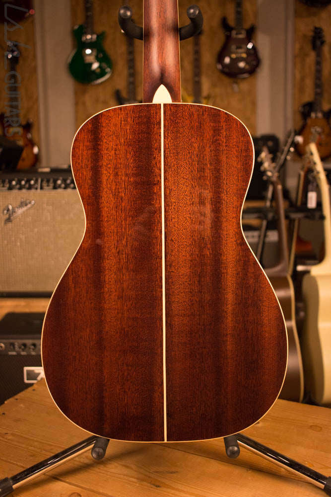 Gretsch G9511 Style 1 Parlor Acoustic Guitar