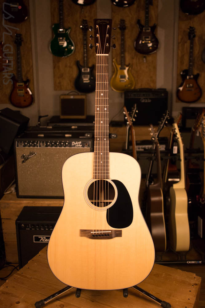 2017 Martin D-21 Special Limited Edition Dreadnought Acoustic Guitar