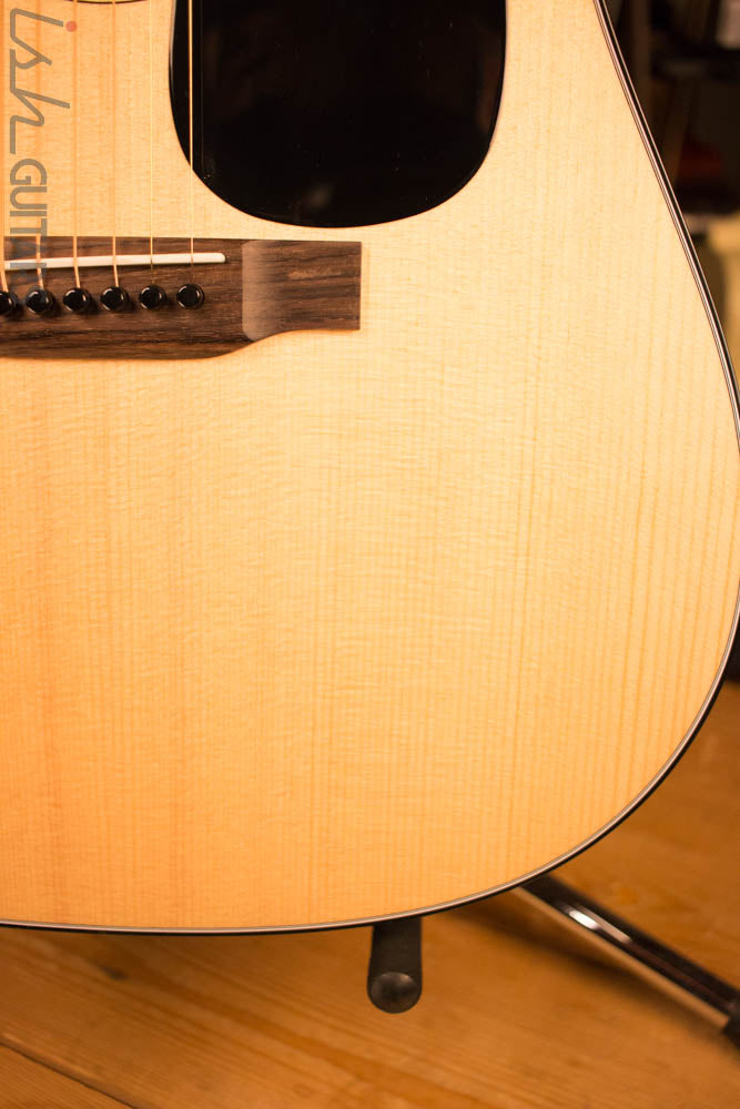 2017 Martin D-21 Special Limited Edition Dreadnought Acoustic Guitar