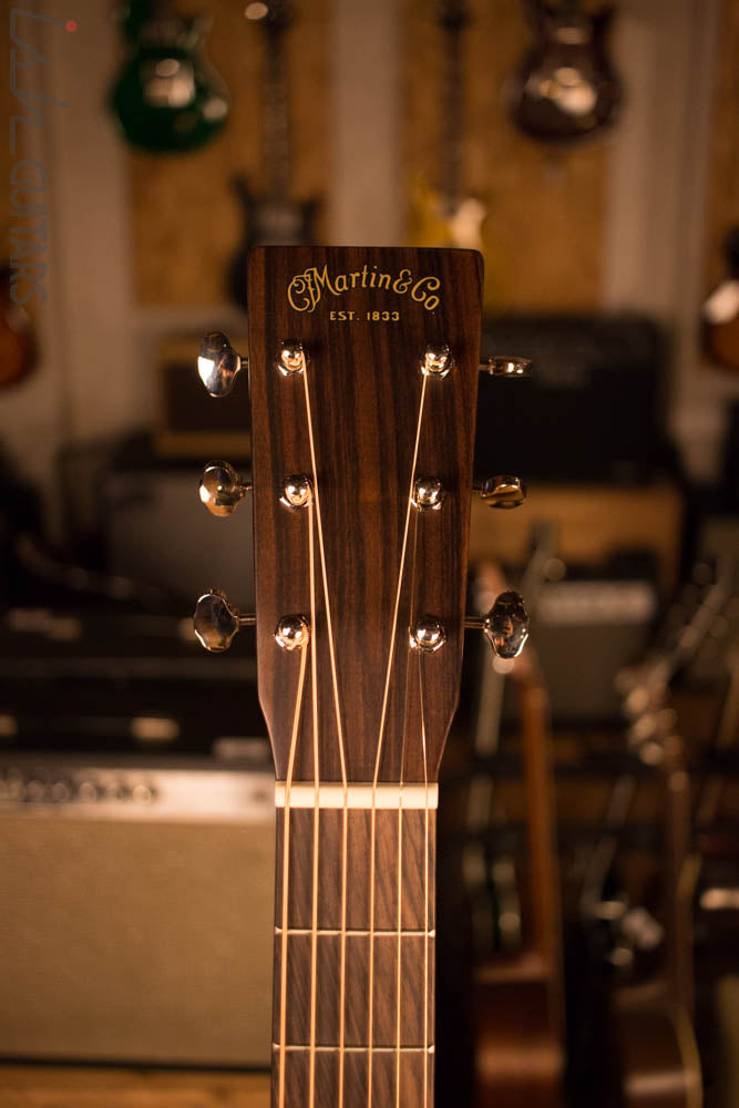 2017 Martin D-21 Special Limited Edition Dreadnought Acoustic Guitar
