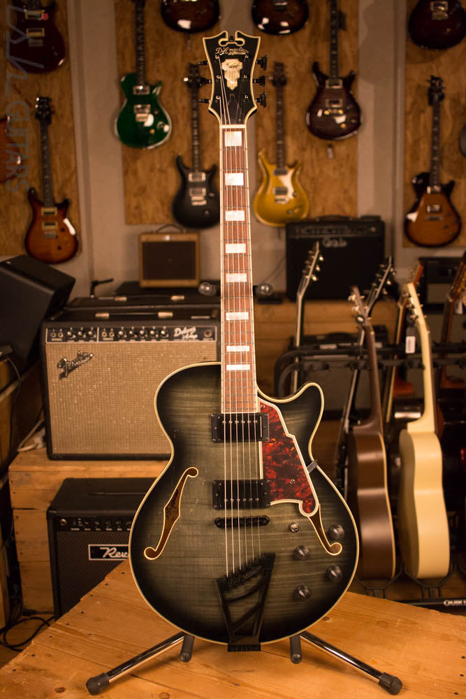 D’Angelico Excel EX-SS Laminated Flame Maple Grey Black Store Demo