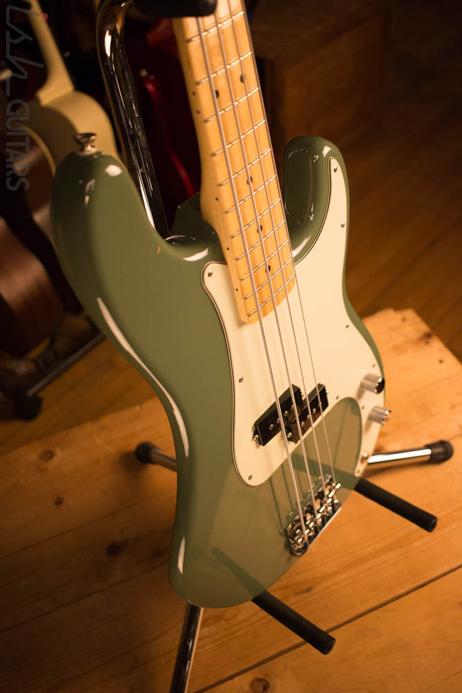 2017 Fender American Precision Bass Antique Olive