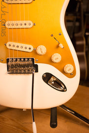 Fender Squire Classic Vibe 1957 Reissue Stratocaster Olympic White Gold Anodized Pickguard