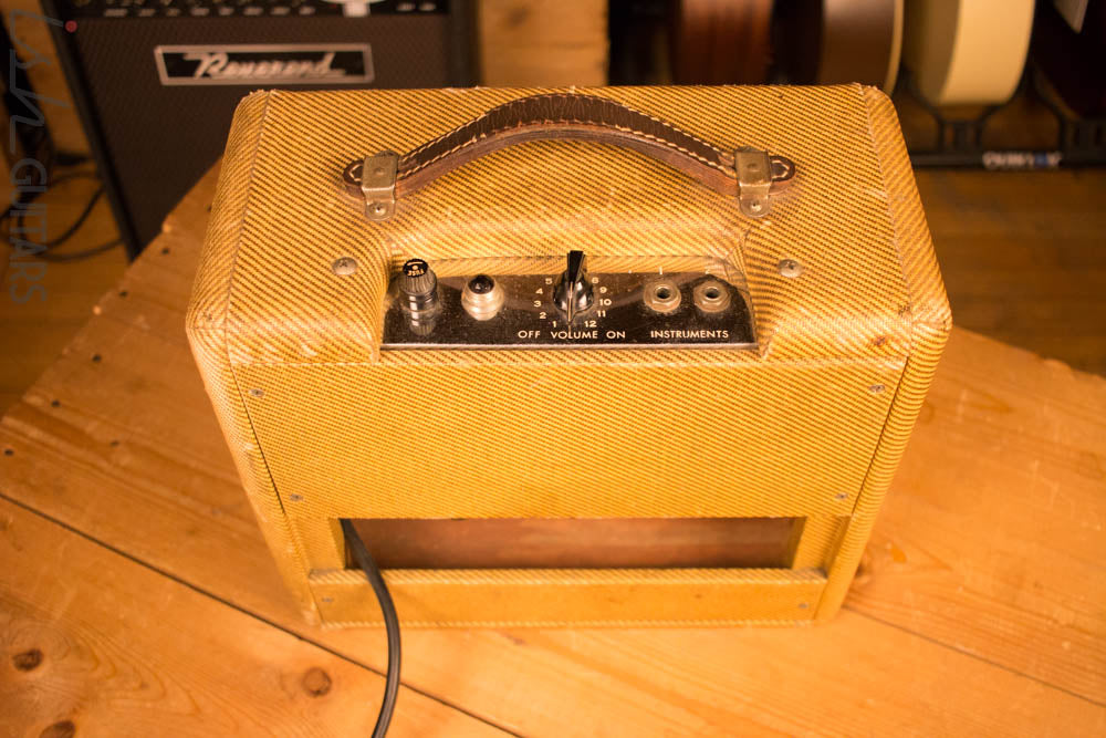 1957 Fender Champ Tweed Guitar Amp