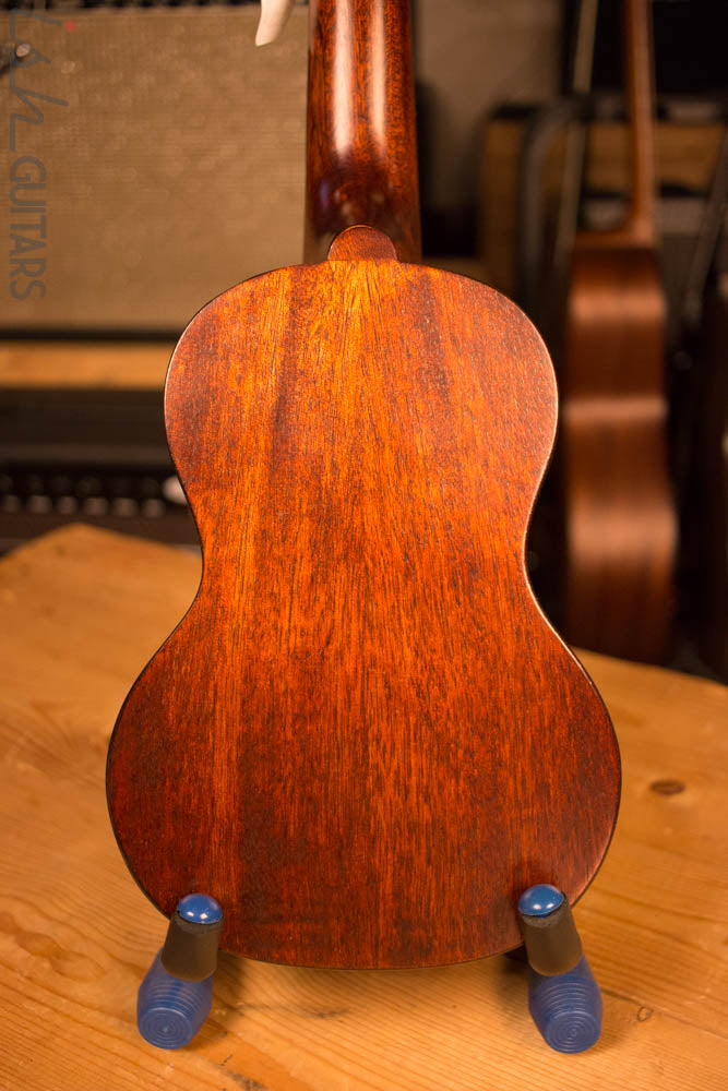 Gretsch G9100 Soprano Ukulele w/ bag