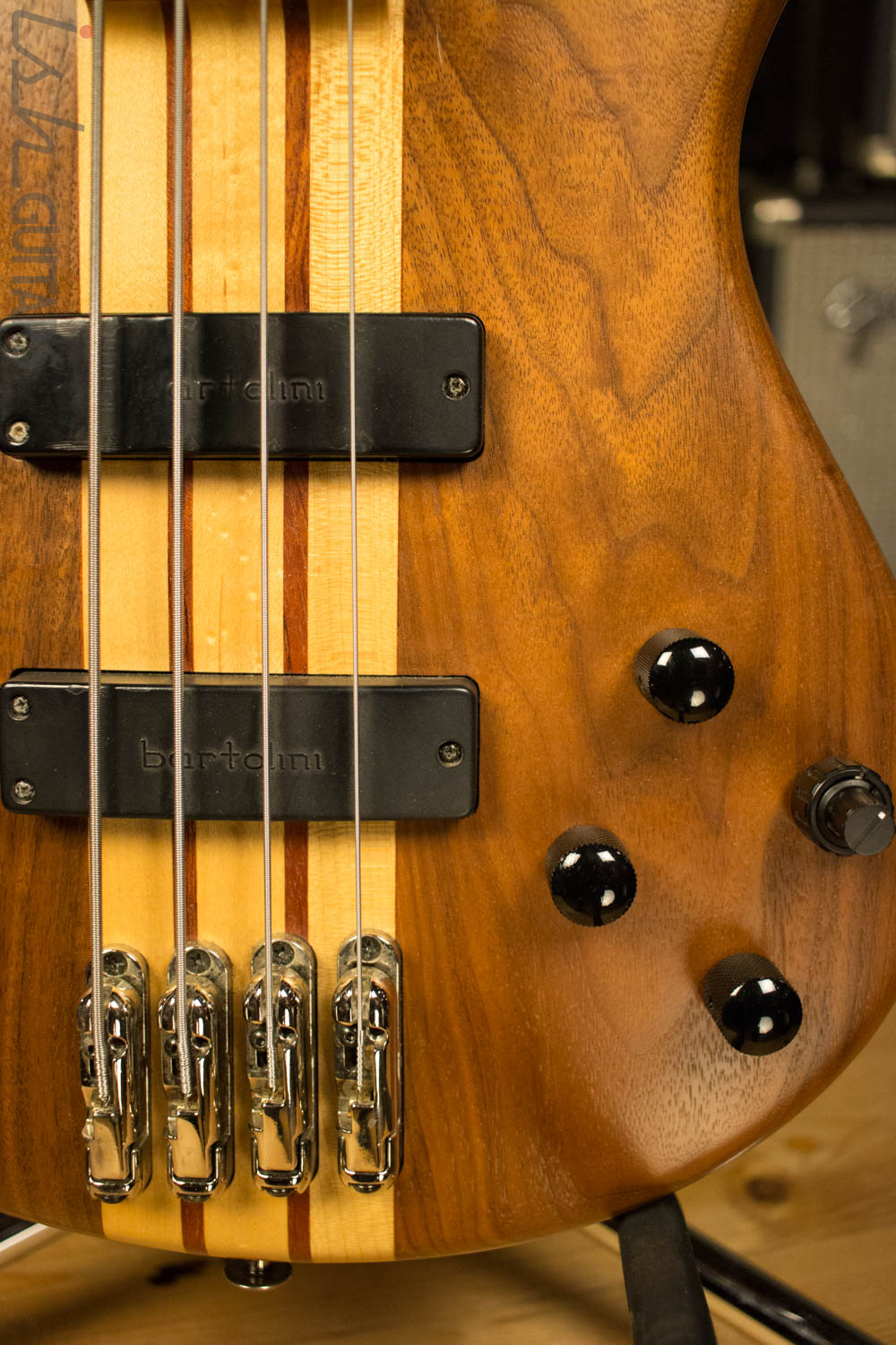 Ibanez SR 1000EWN Prestige Bass