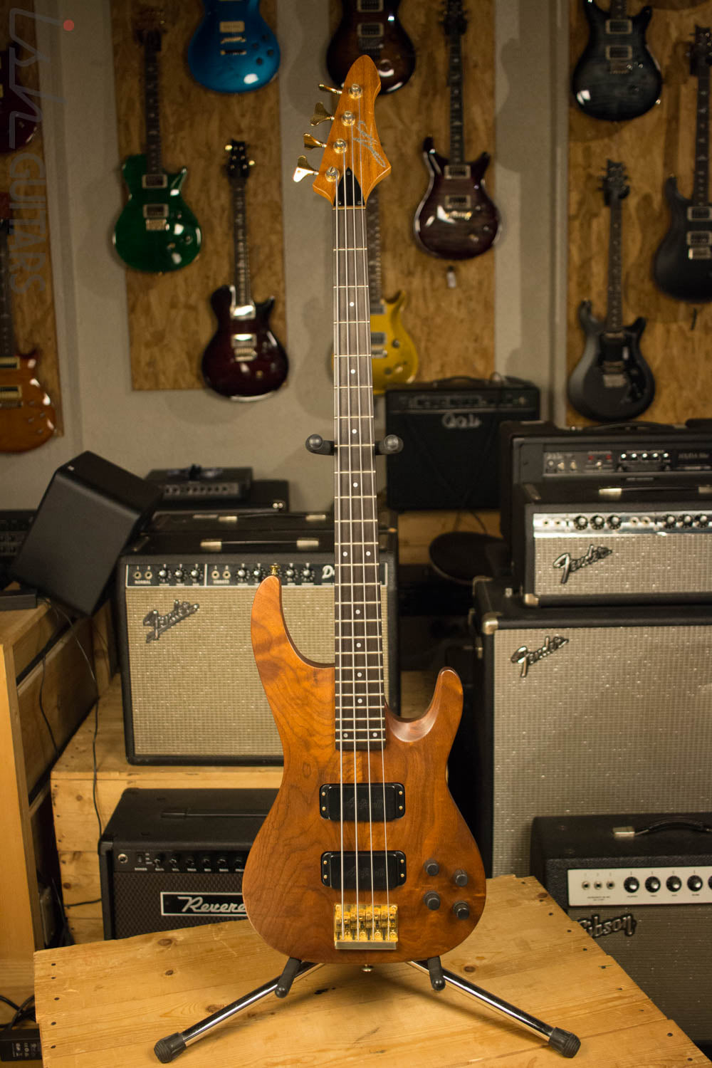 Aria Custom Shop Pro II Bass – Ish Guitars