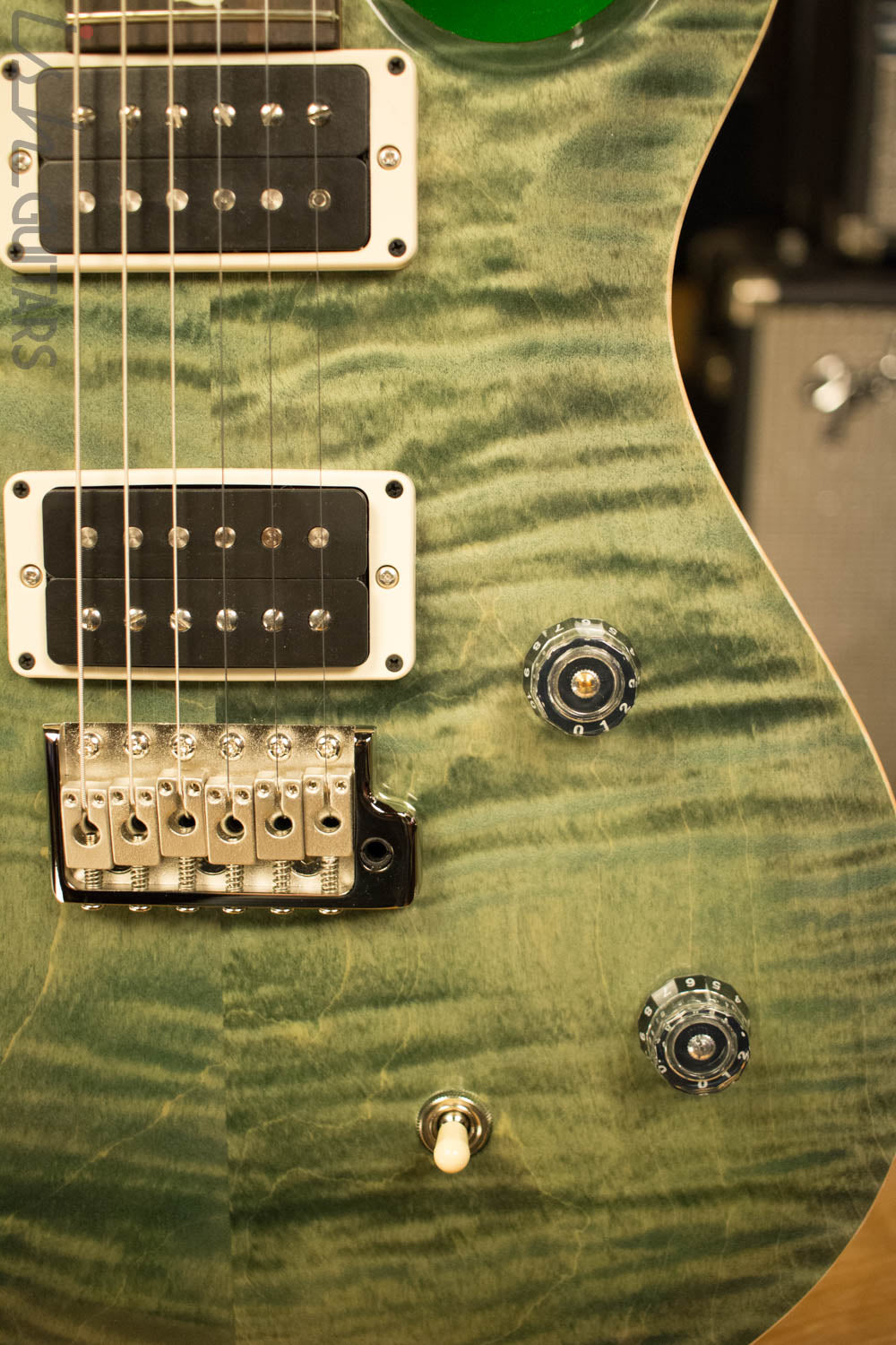 Paul Reed Smith PRS CE24 Custom Color Trampas Green with Metallic Green Back