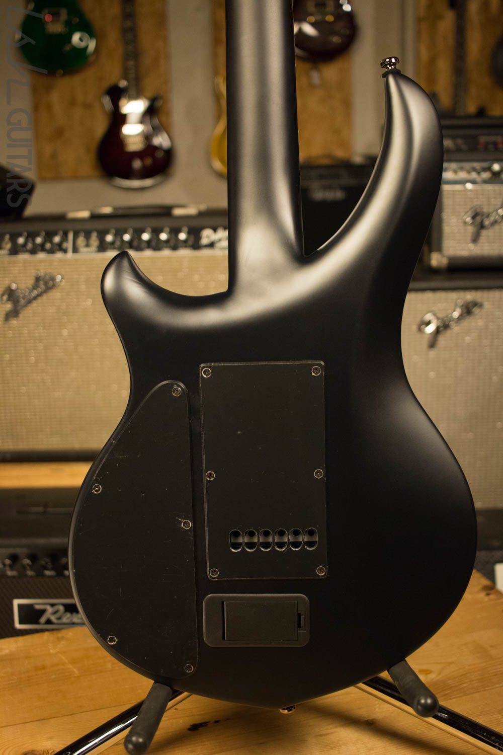 Sterling by Music Man MAJ100-ICR John Petrucci Signature Series Sterling by Music Man MAJ100-ICR John Petrucci Signature Series