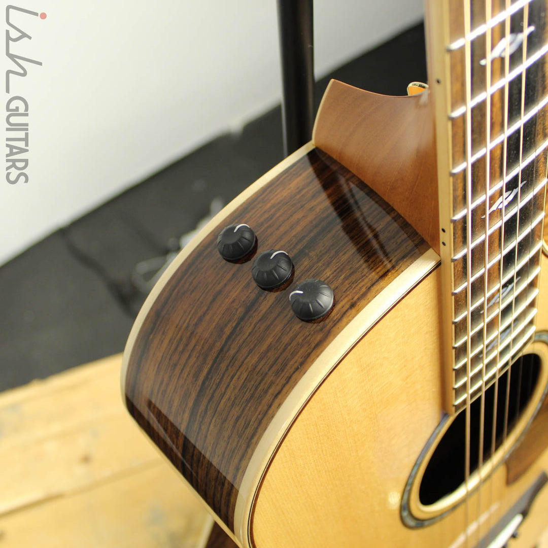 2016 Taylor 812ce 12-Fret Deluxe Grand Concert Cutaway