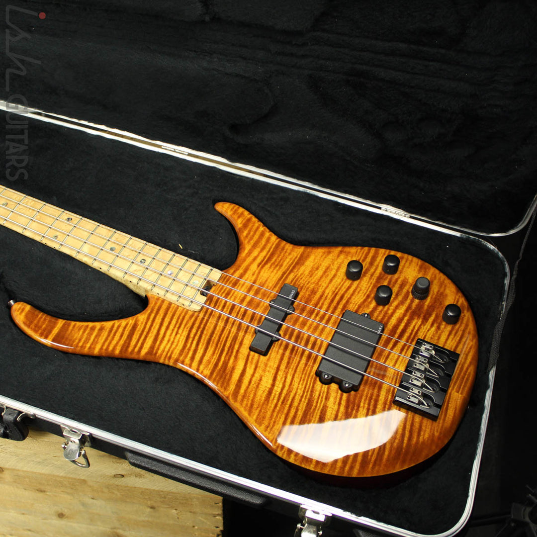 Peavey USA Millennium 4 Plus Tiger Eye Flame