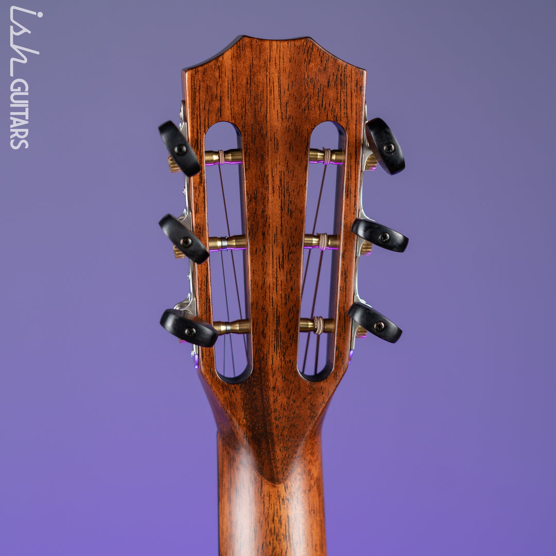 Taylor 322ce Grand Concert 12-Fret Natural Shaded Edgeburst
