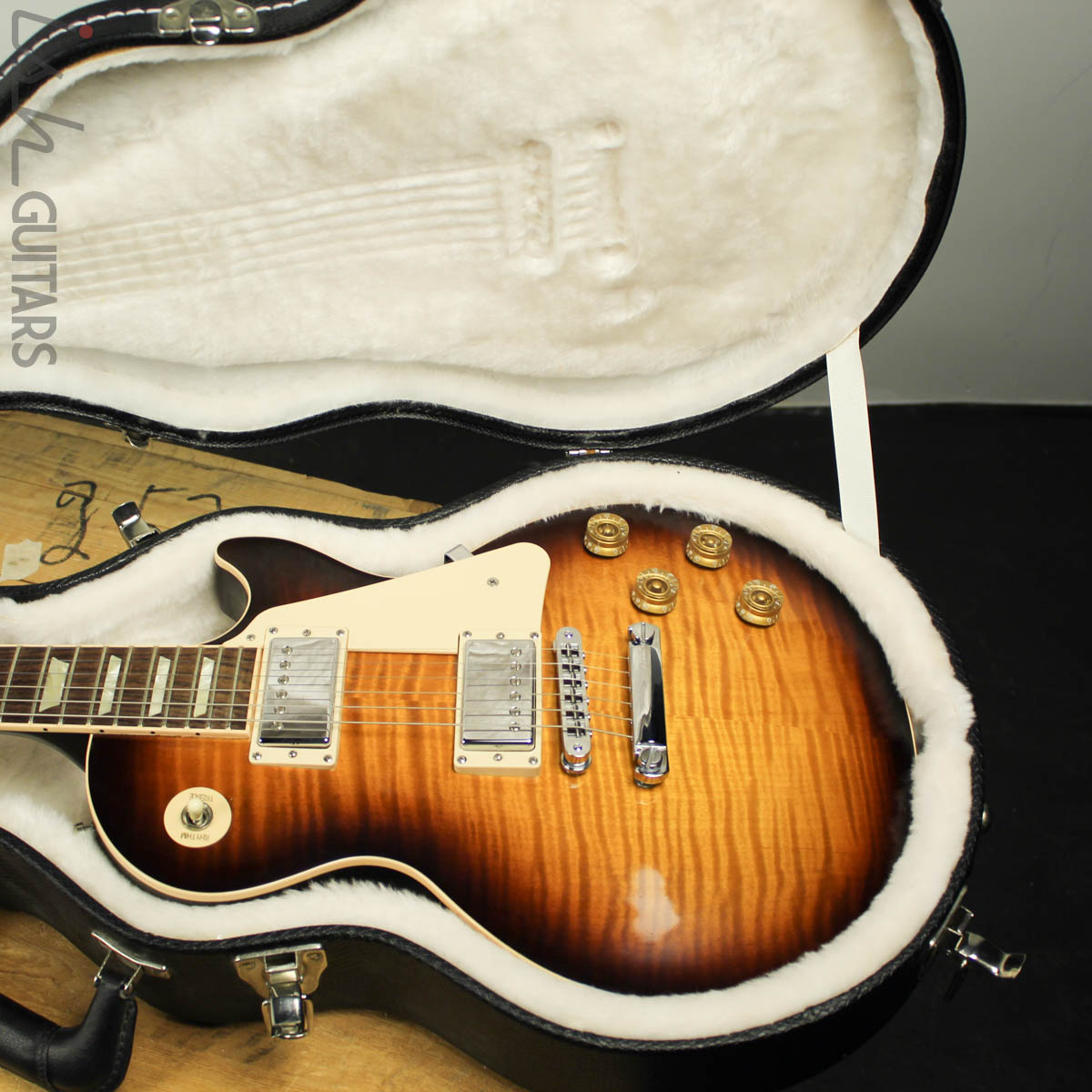 2010 Gibson Les Paul Traditional Flame Top – Ish Guitars