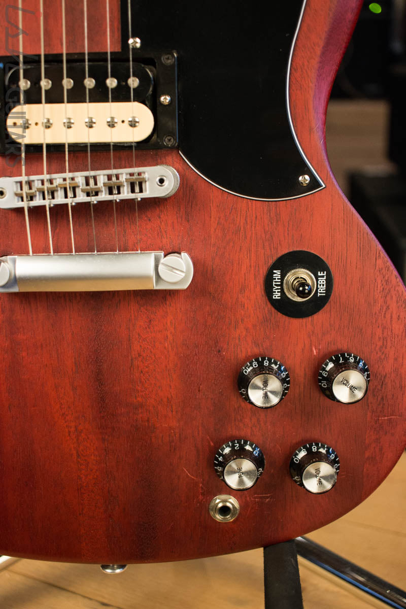 2014 Gibson SGJ Cherry – Ish Guitars